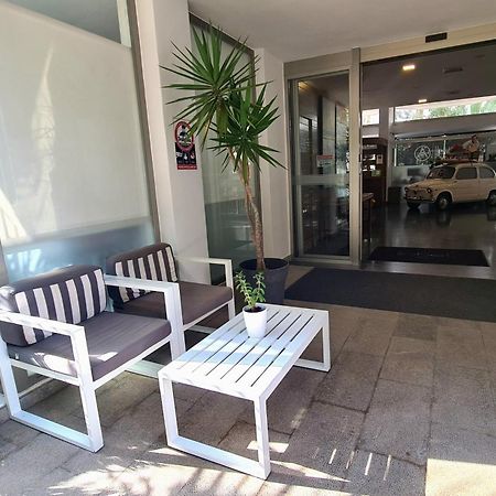 Apartamentos Llobet Ibiza Eksteriør bilde
