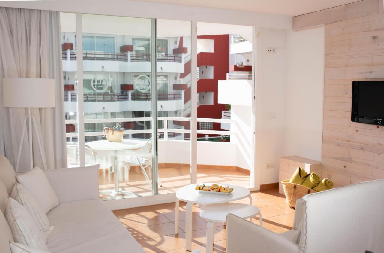 Apartamentos Llobet Ibiza Eksteriør bilde
