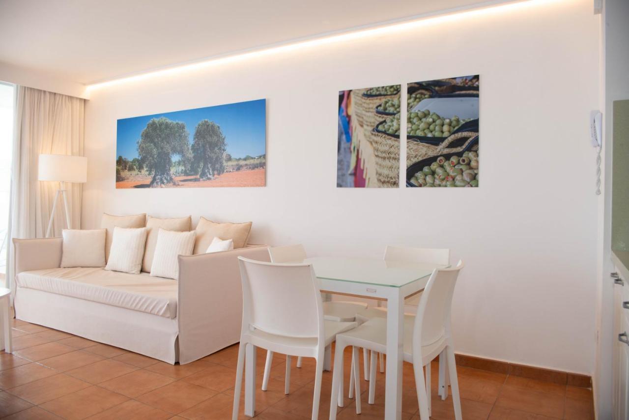 Apartamentos Llobet Ibiza Eksteriør bilde