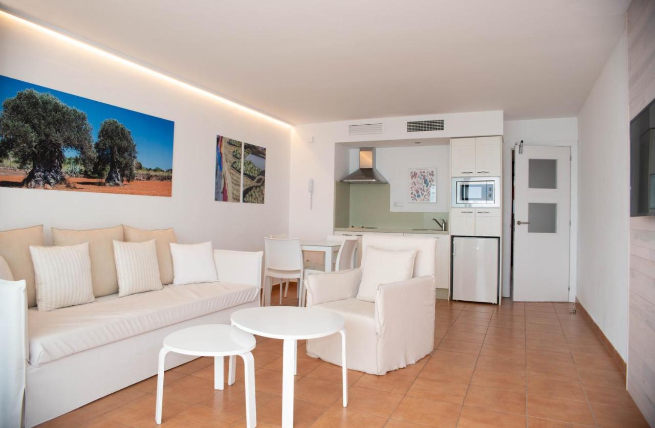 Apartamentos Llobet Ibiza Eksteriør bilde