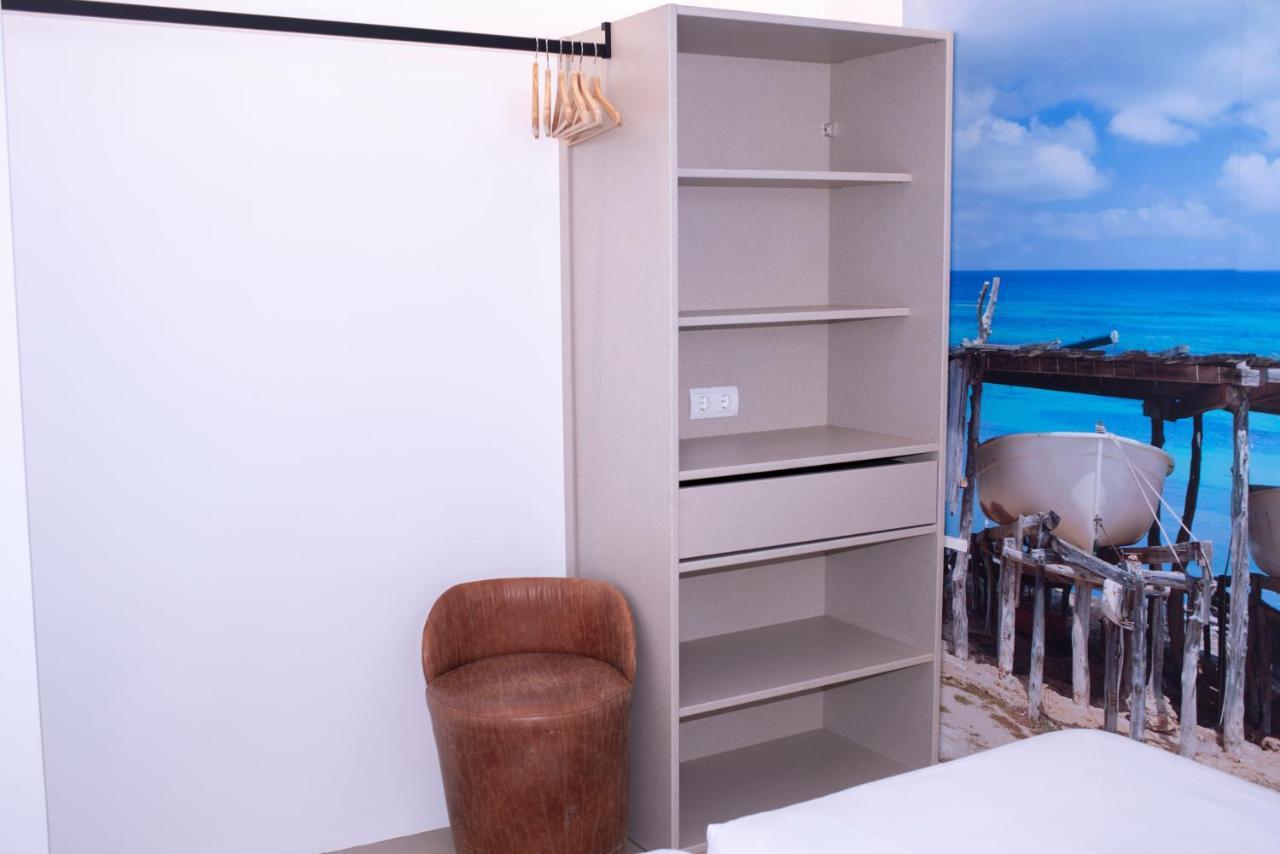 Apartamentos Llobet Ibiza Eksteriør bilde
