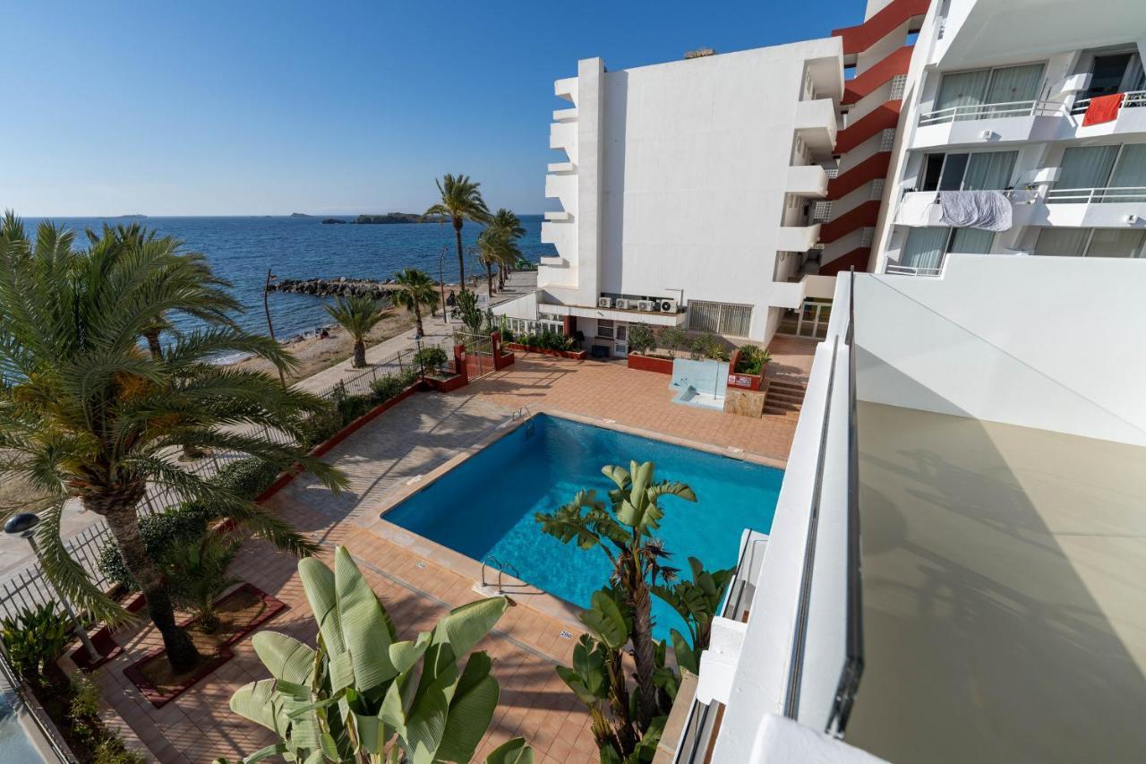 Apartamentos Llobet Ibiza Eksteriør bilde