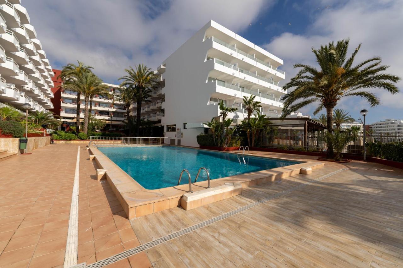 Apartamentos Llobet Ibiza Eksteriør bilde