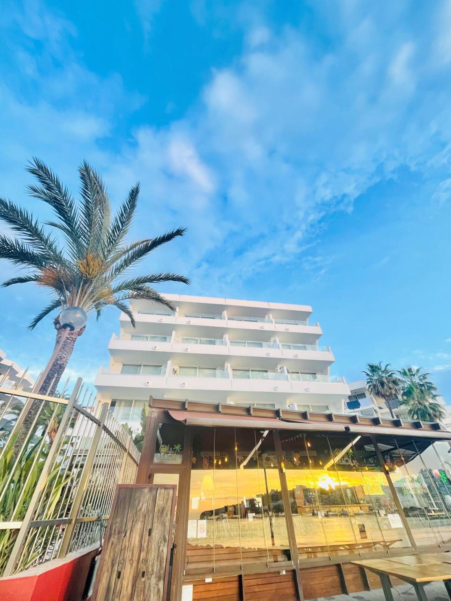 Apartamentos Llobet Ibiza Eksteriør bilde