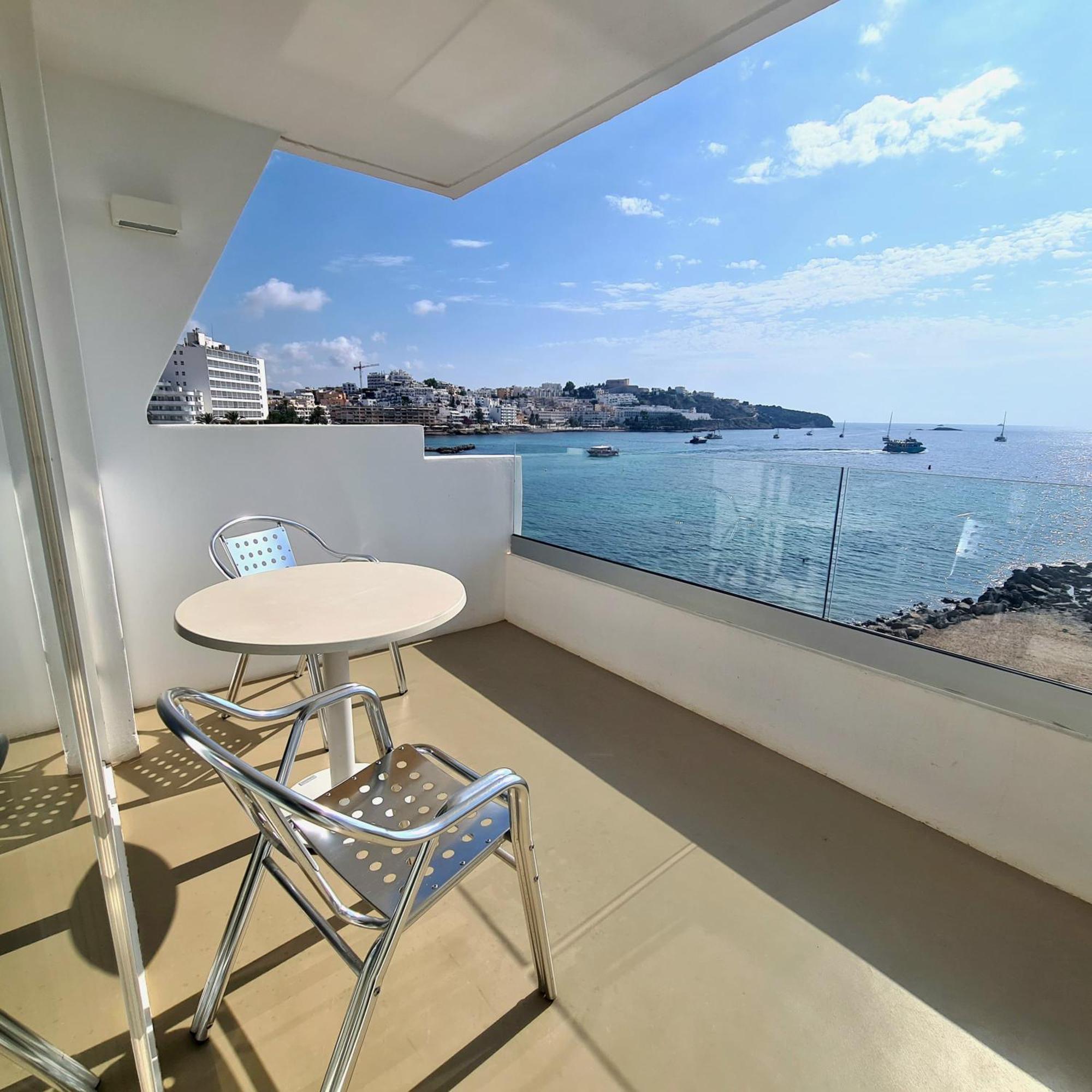 Apartamentos Llobet Ibiza Eksteriør bilde